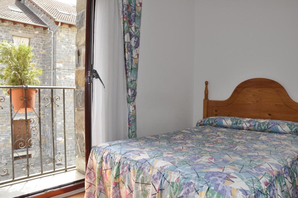 Hotel Castillo D'Acher Siresa Екстер'єр фото