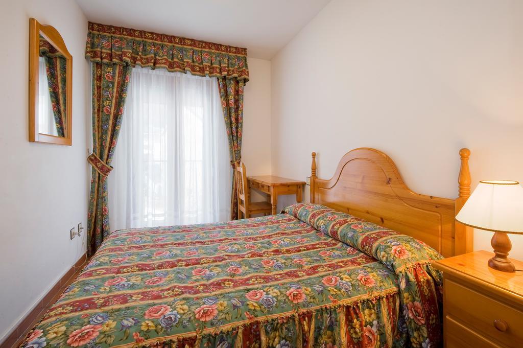 Hotel Castillo D'Acher Siresa Екстер'єр фото